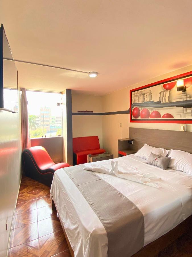 Las Bermudas - Hostal Callao Exterior foto